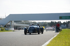 HEALEY SILVERSTONE competing PC competition at Sodegaura Forest Raceway